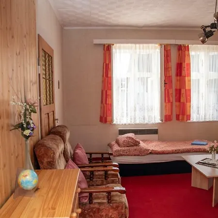 Apartmany U Kocoura Pod Klinovcem Kovarska Exterior photo