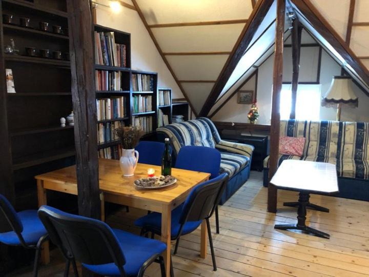 Apartment U Kocoura Pod Klinovcem Kovarska